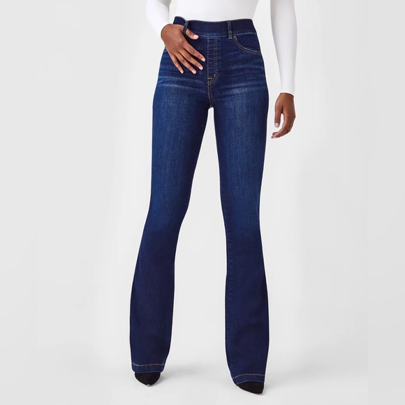 🌷SPANX 20327 Flare Jeans - Midnight Shade - Picture 2 of 6